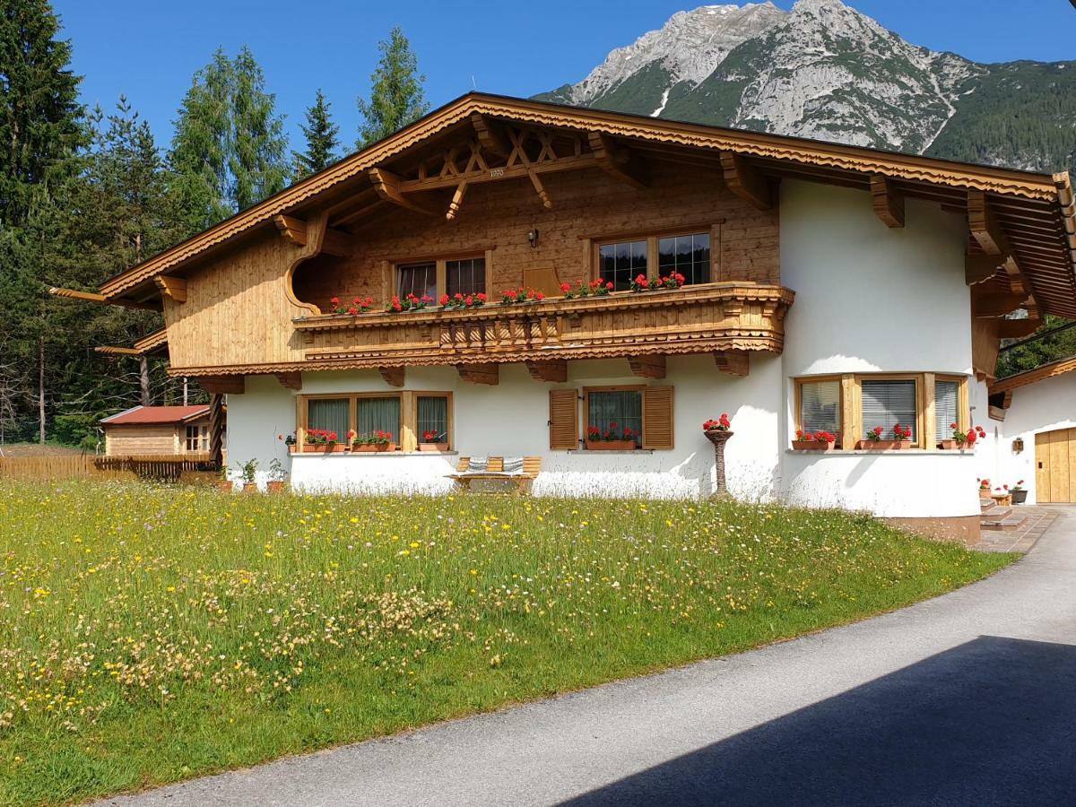 Haus Schiefer Appartement Leutasch Buitenkant foto